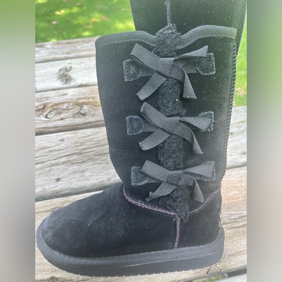 Black Ugg Boots Girls Sz 12 KOOLABURRA by UGG Black Suede, Fuzzy Lining Inside - Picture 10 of 14